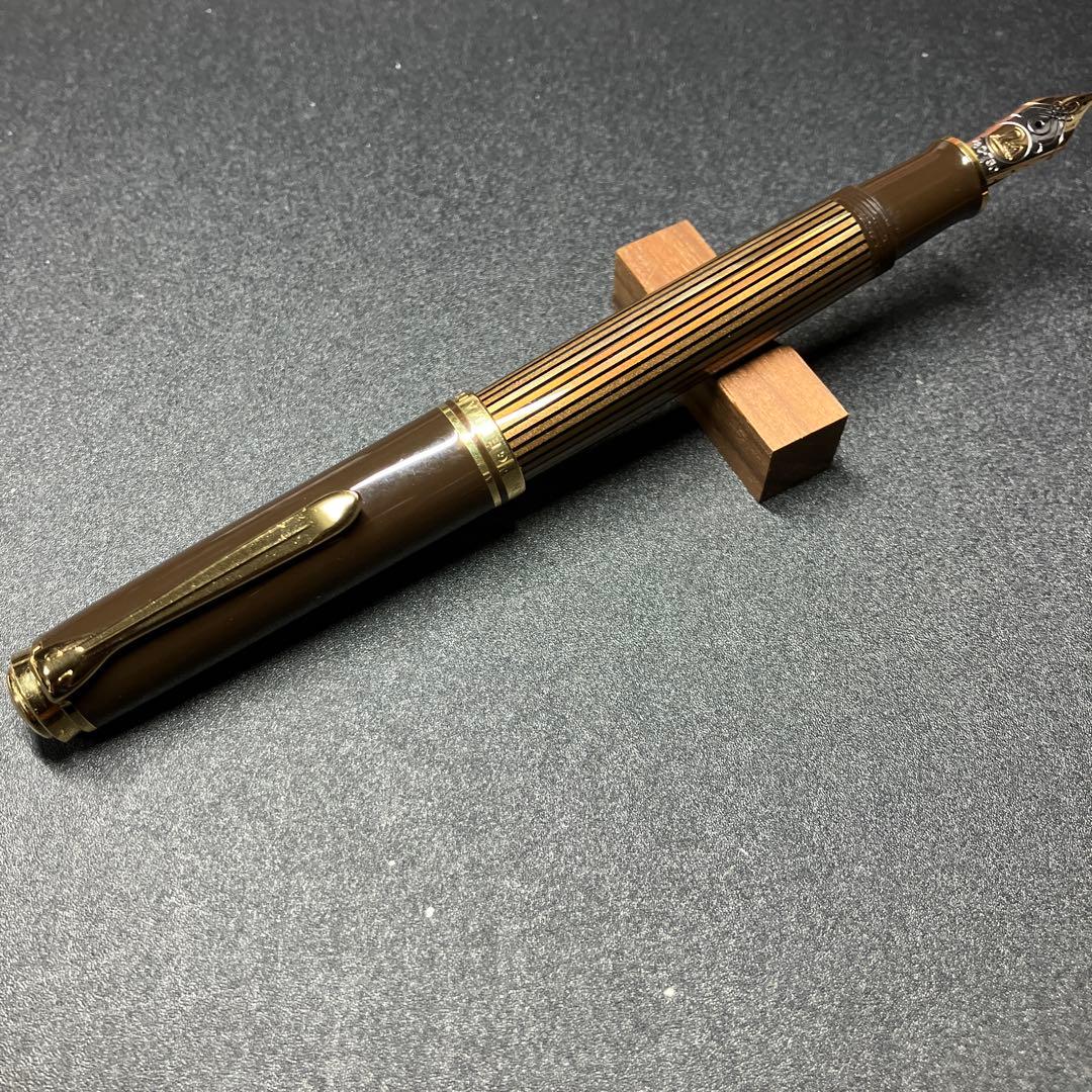 ペリカンM800 ブラウンブラック　中字　 試筆程度の美品