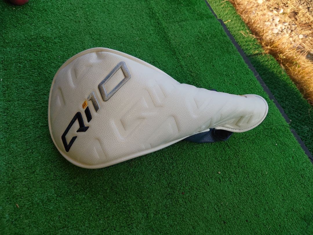 TaylorMade Qi10LS ドライバー