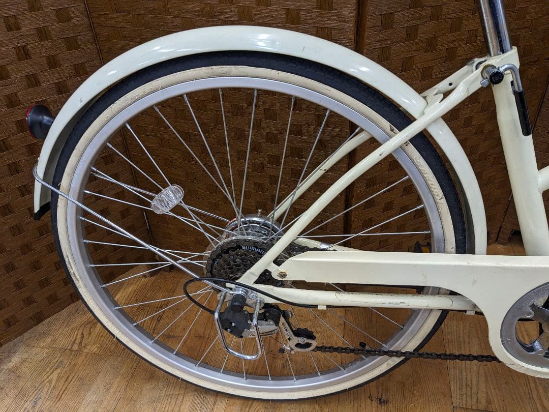 U020 子供用自転車　24インチ 6段変速 ホワイト