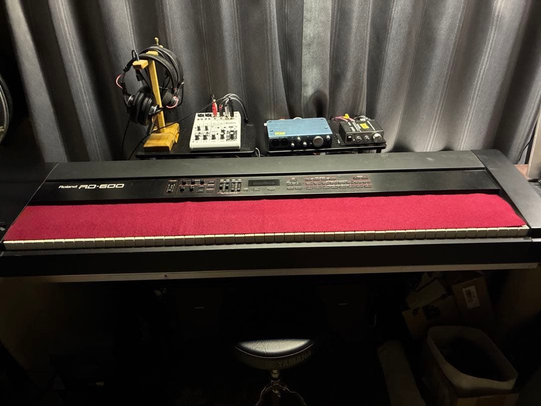 【鍵盤ハンマー修理済】Roland 88鍵盤ステージピアノ RD-600