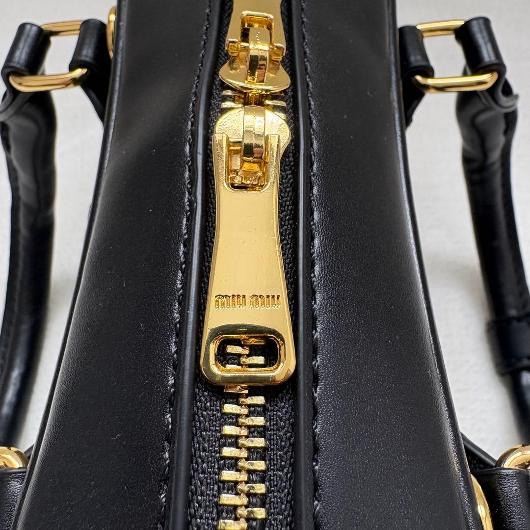 Miu Miu ミュウ ミュウ アルカディ レザーミニバッグ