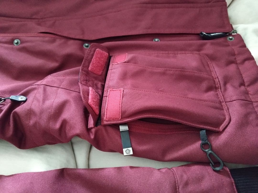 SESSIONS M スノーボードジャケット 女性用 Recco