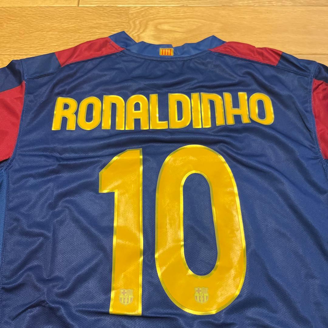 新品 未使用 ゲームシャツ RONALDINHO ロナウジーニョ バルセロナ