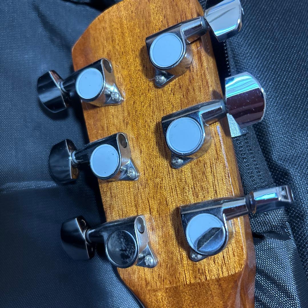 Morris ミニギター LA-011 （ソフトケース・付属品付き）