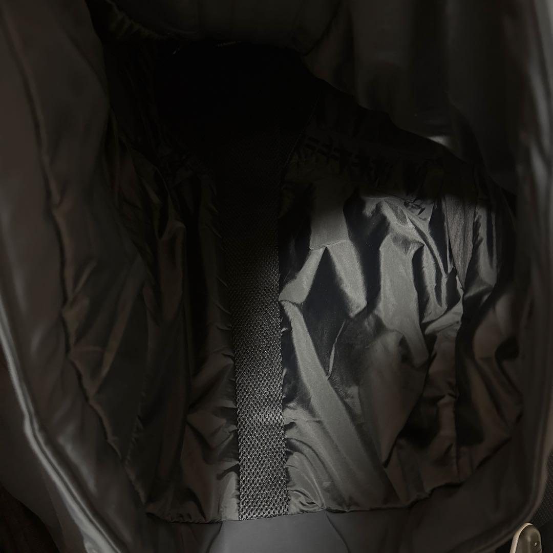 【日本に34着の限定品】DESCENTE BOAINSULATED JACKET