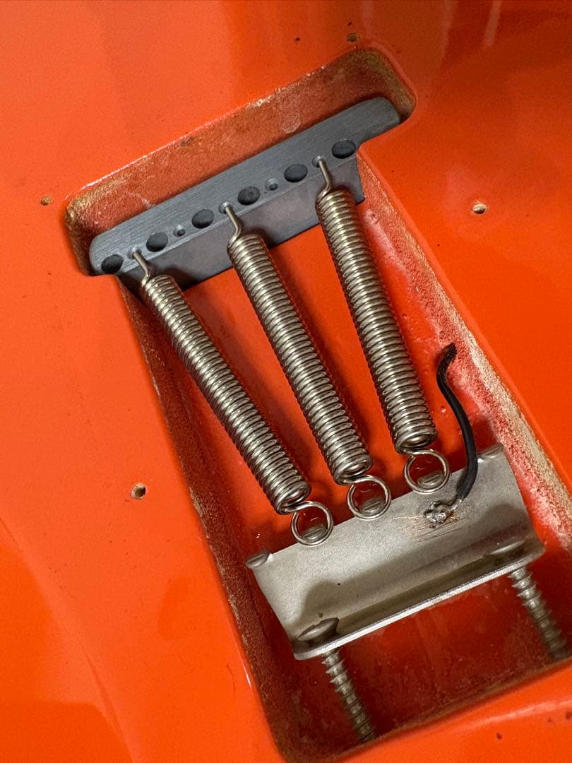 お薦め　オレンジ色のストラトキャスター