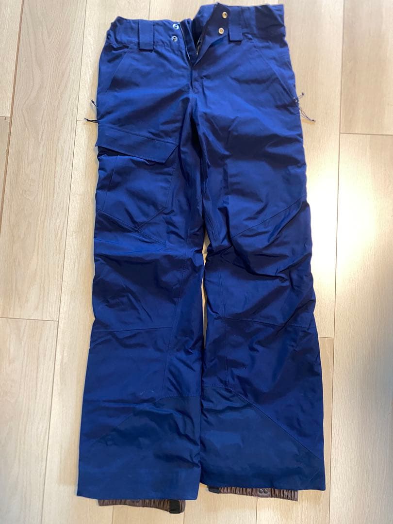 パタゴニア　GORE-TEX ネイビー スノーボードパンツ　170-175cm