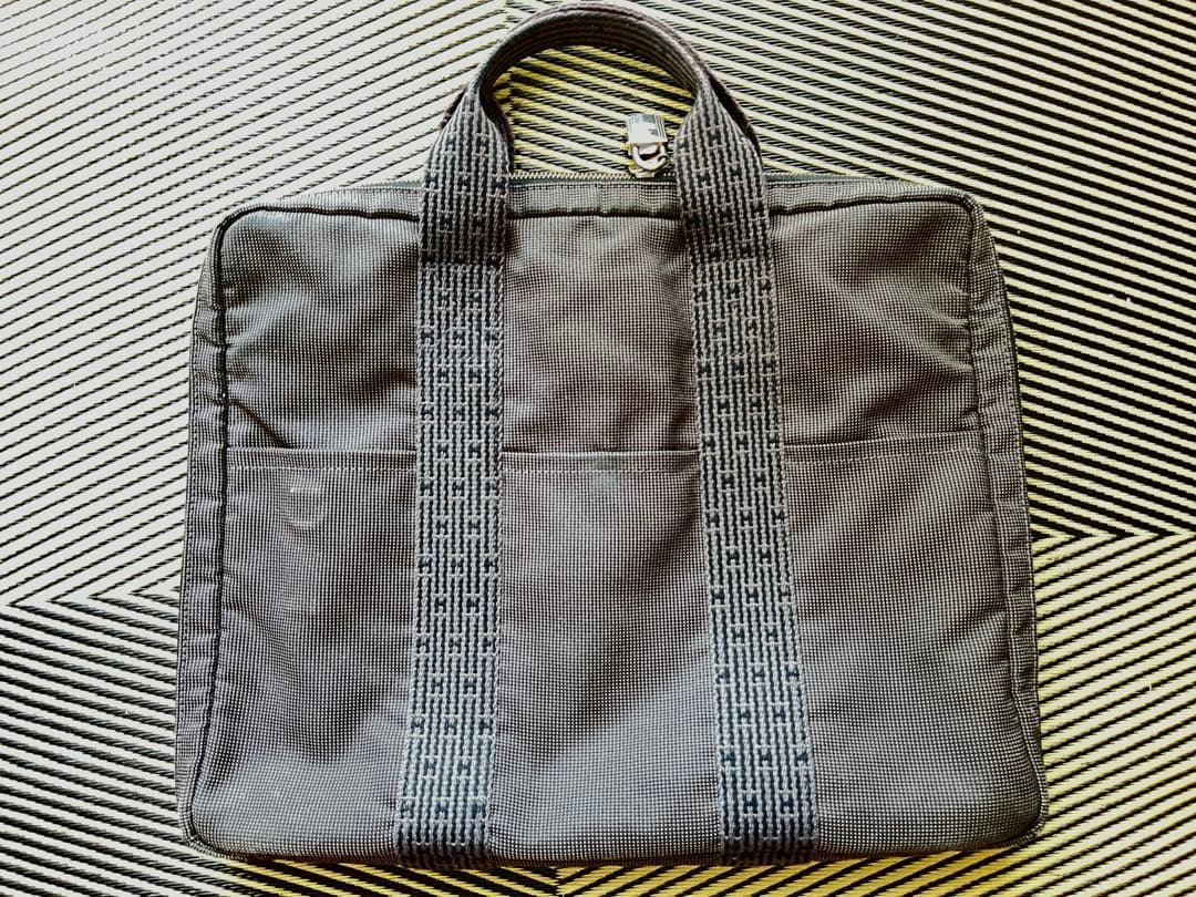 エルメス　エールライン　メンズバッグ　ファスナー&キー付き　ダークグレー