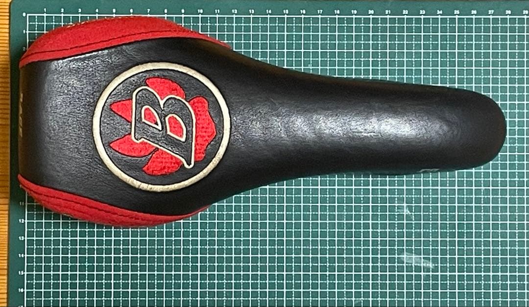 レア BONTRAGER サドル 旧ロゴ MTB トレック