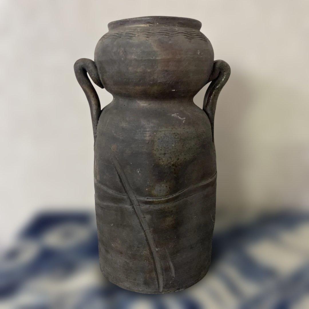 人間国宝　金重陶陽　備前耳付花瓶