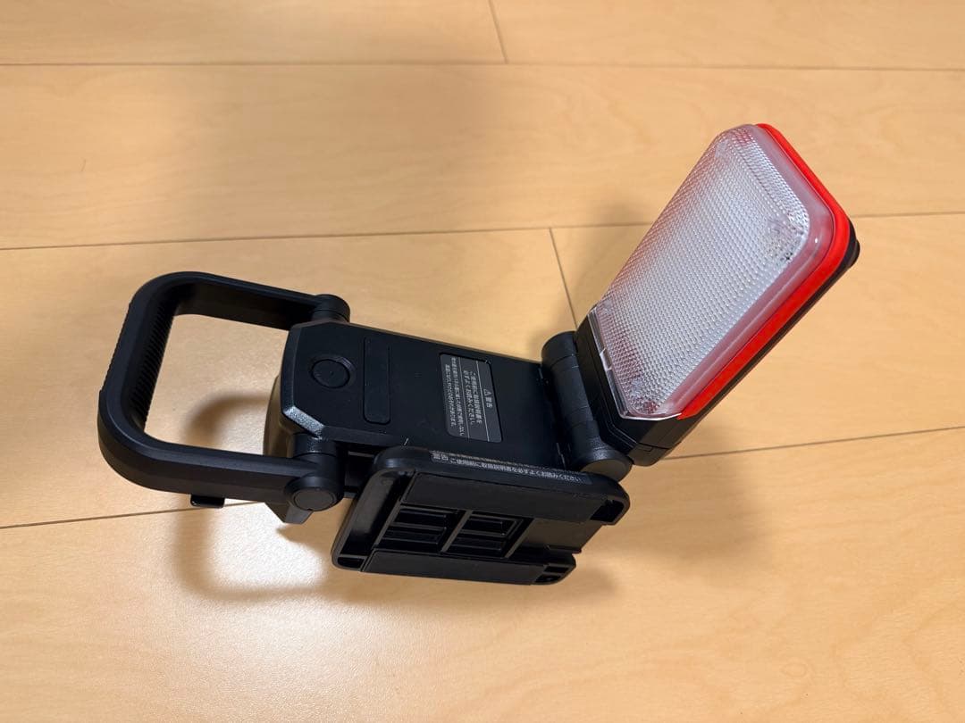 Panasonic EXENA Lシリーズ LEDマルチライト　赤