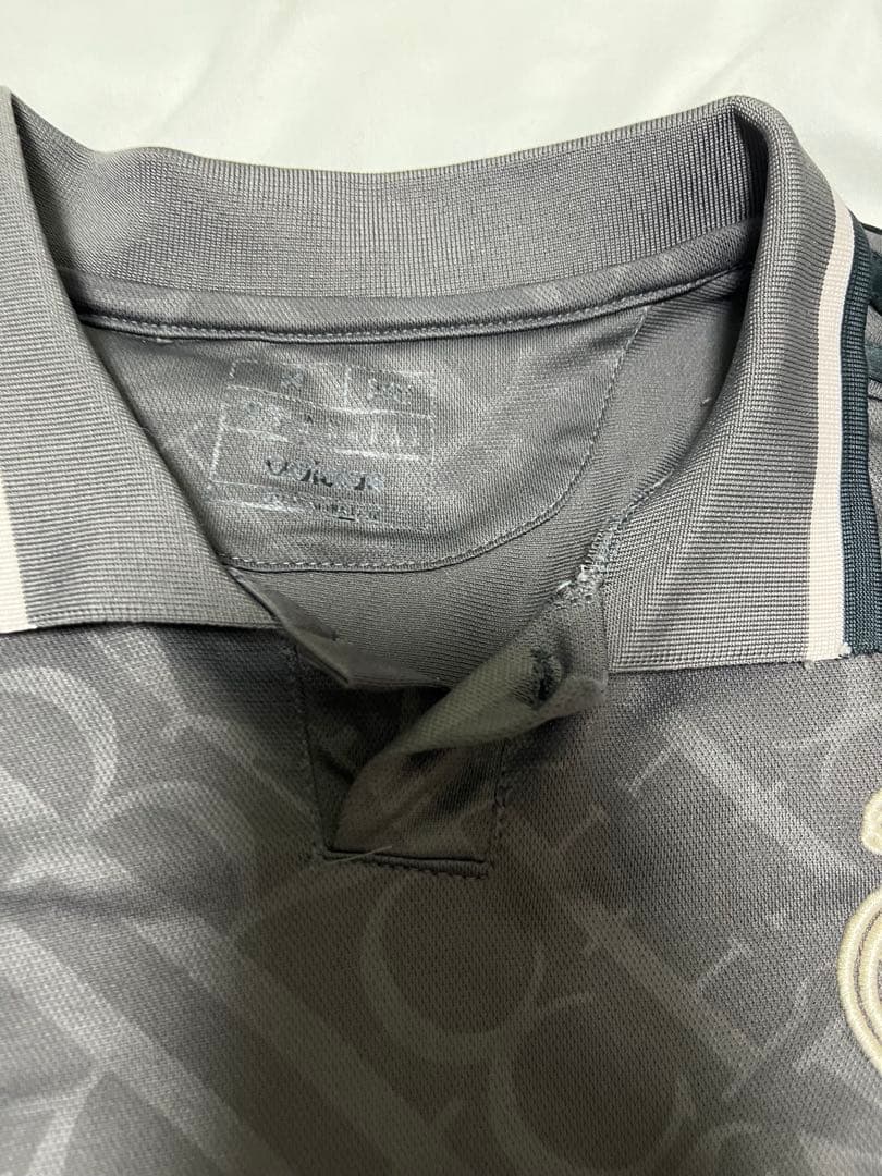 24-25 レアルマドリード　サードユニフォーム