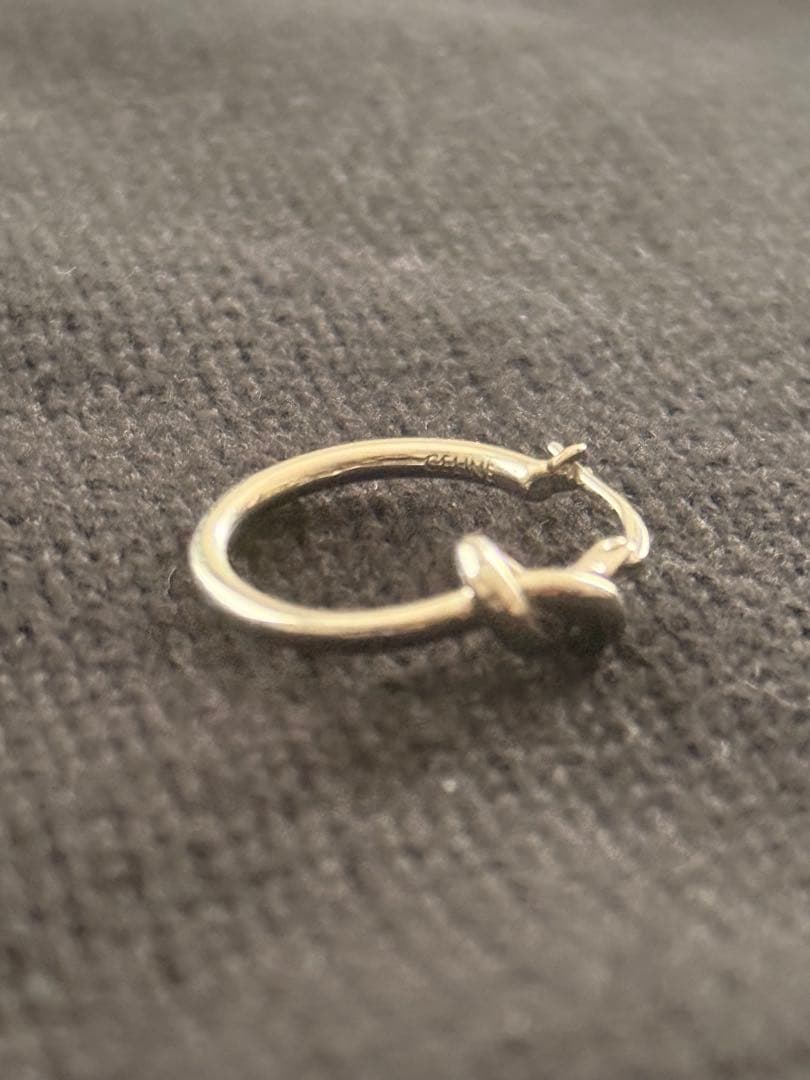 専用 CELINE ノット スモール ループ ピアス　シルバー　即日発送