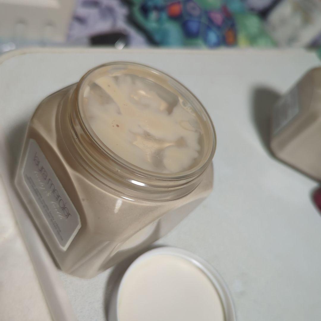 年末年始割引ローラメルシエ ボディクリーム アンバーヴァニラ 300g