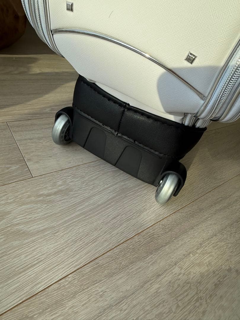 PEARLY GATES キャディバッグ ホワイト/シルバー