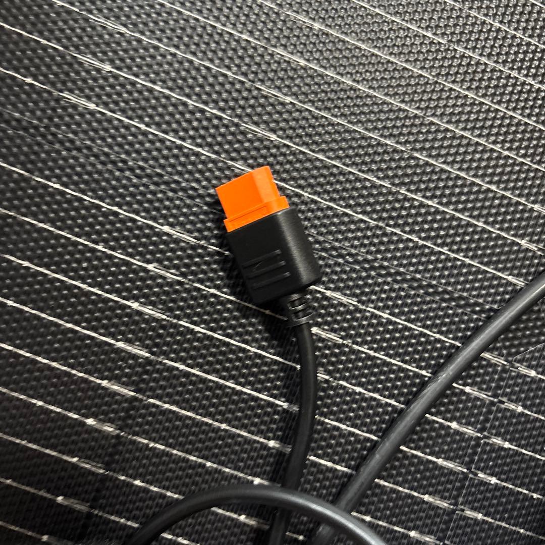 ECOFLOW 160W ポータブルソーラーパネル　1回使用のみ　美品　2025