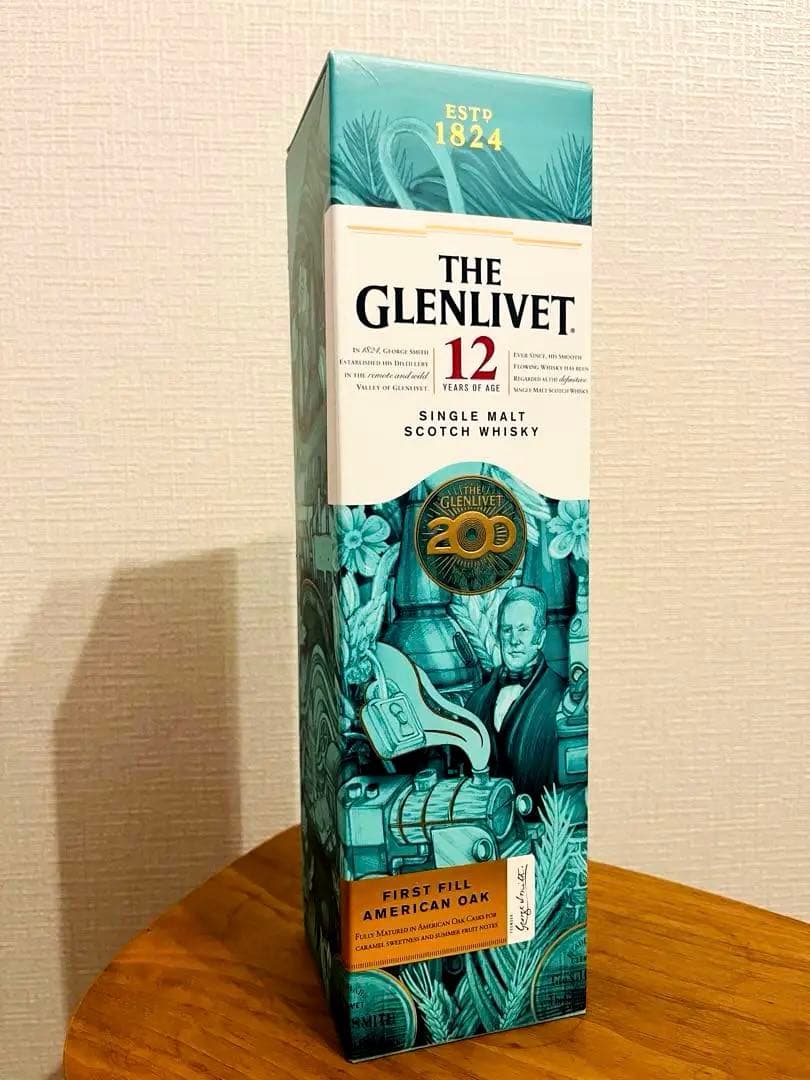 ザ・グレンリベット12年 200周年記念限定ボトル (ギフトBox入り)
