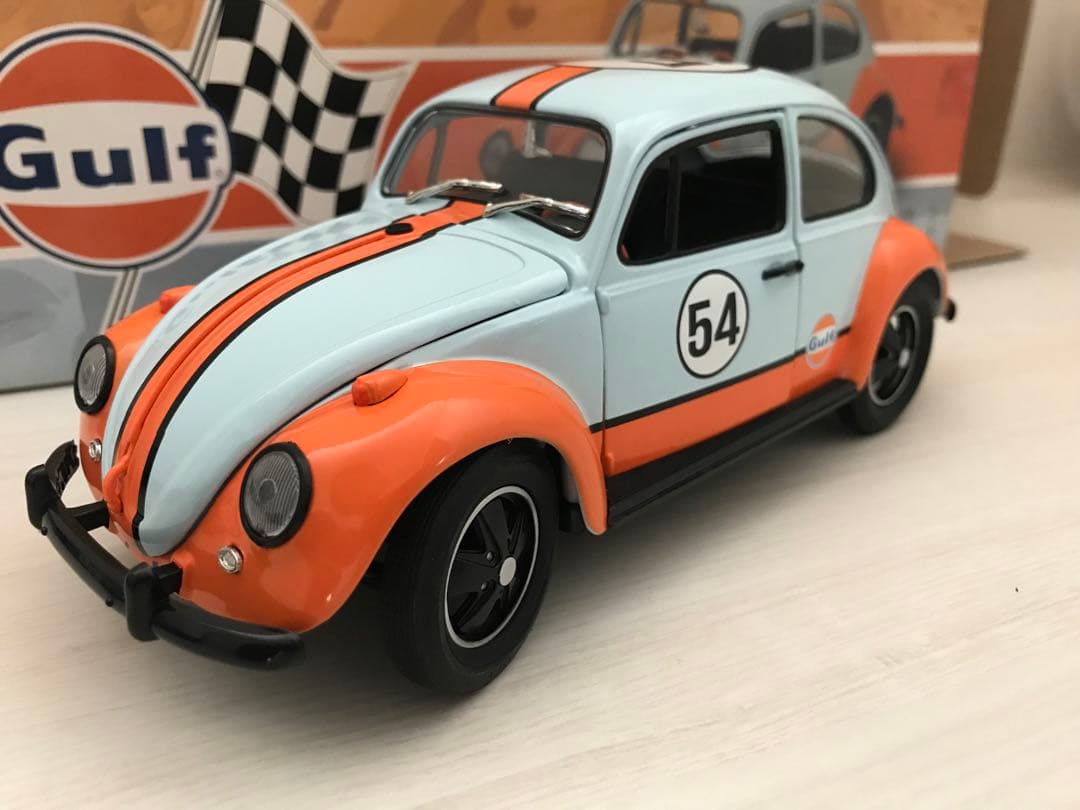 1/18 GREENLIGHT フォルクスワーゲンビートル　ガルフ