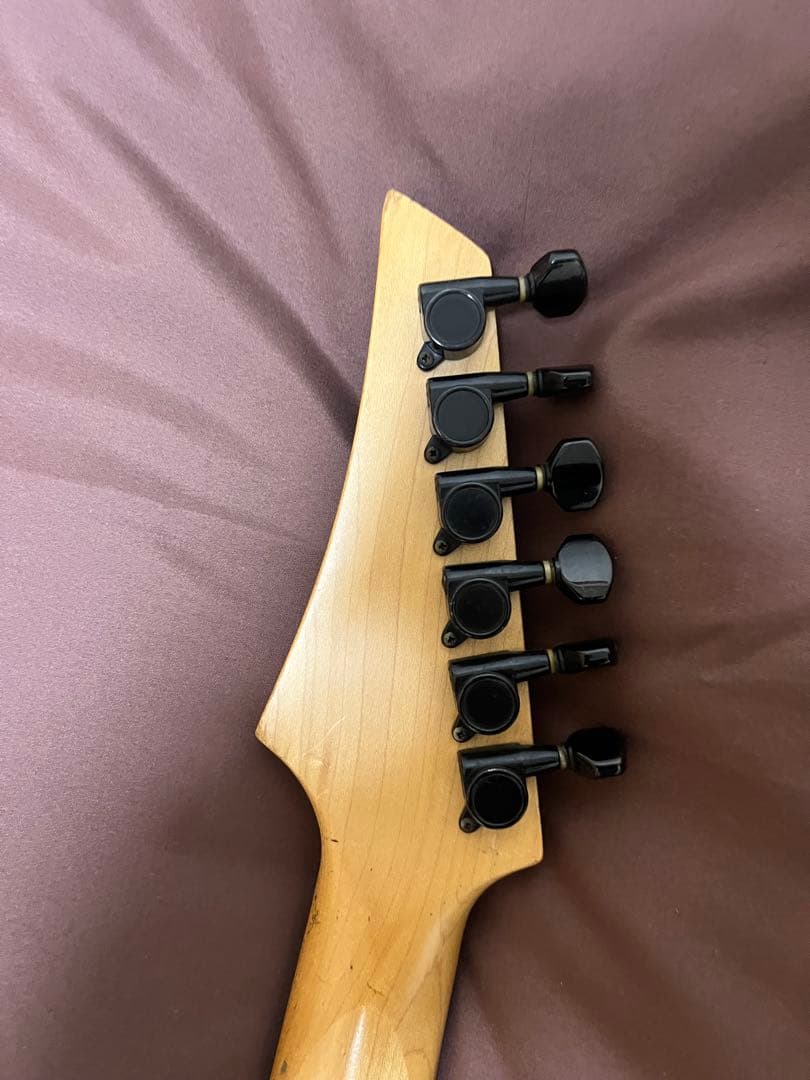 【調整済】Fernandes FGZ-400 エレキギター　SSH ストラト