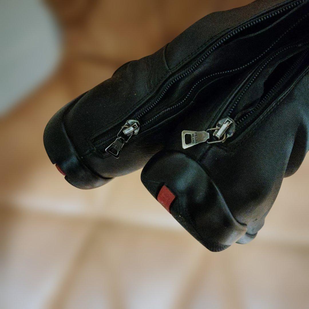 PRADAスポーツレザーブーツ　黒39