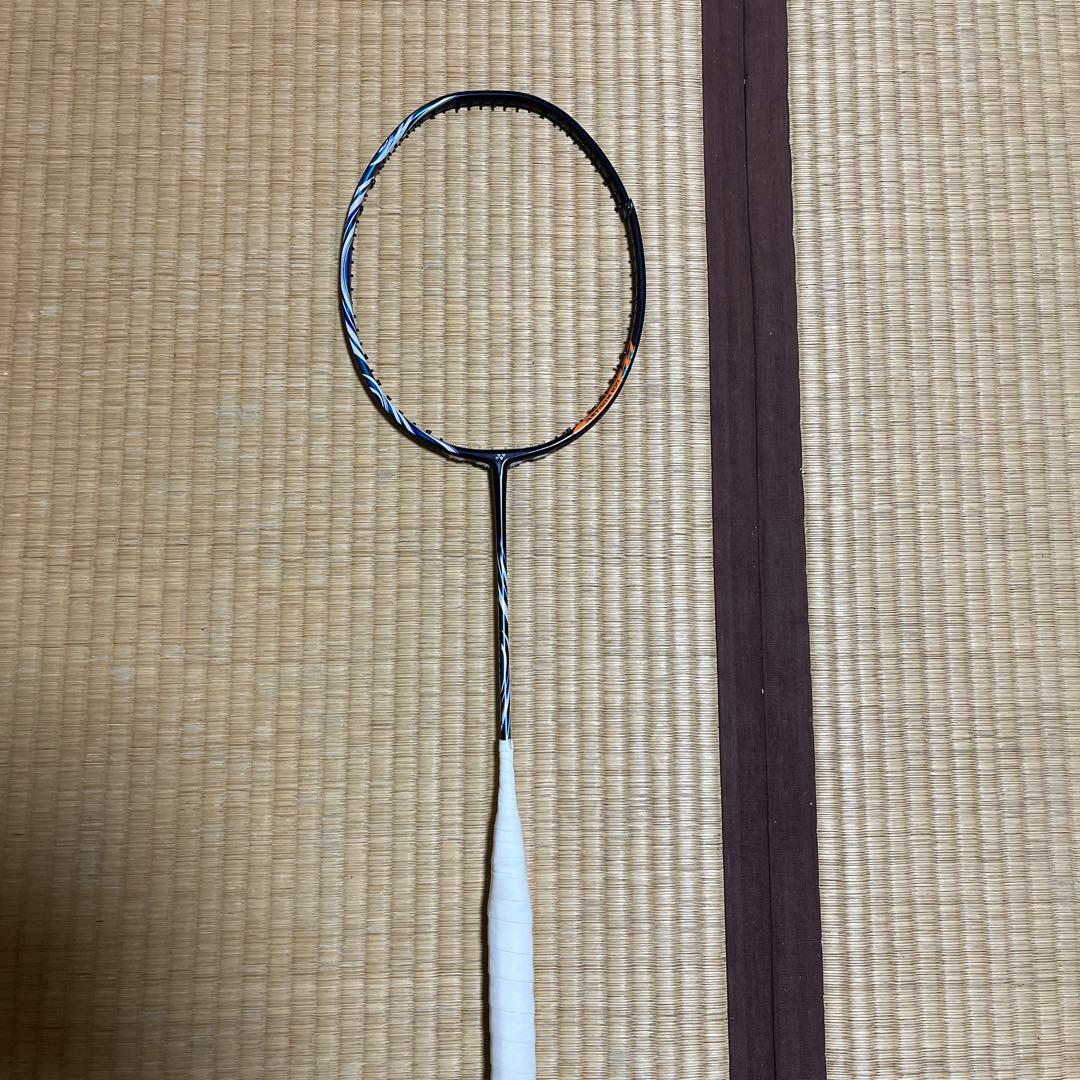 バドミントンラケット Zストライク限定色 100zz旧モデル2本
