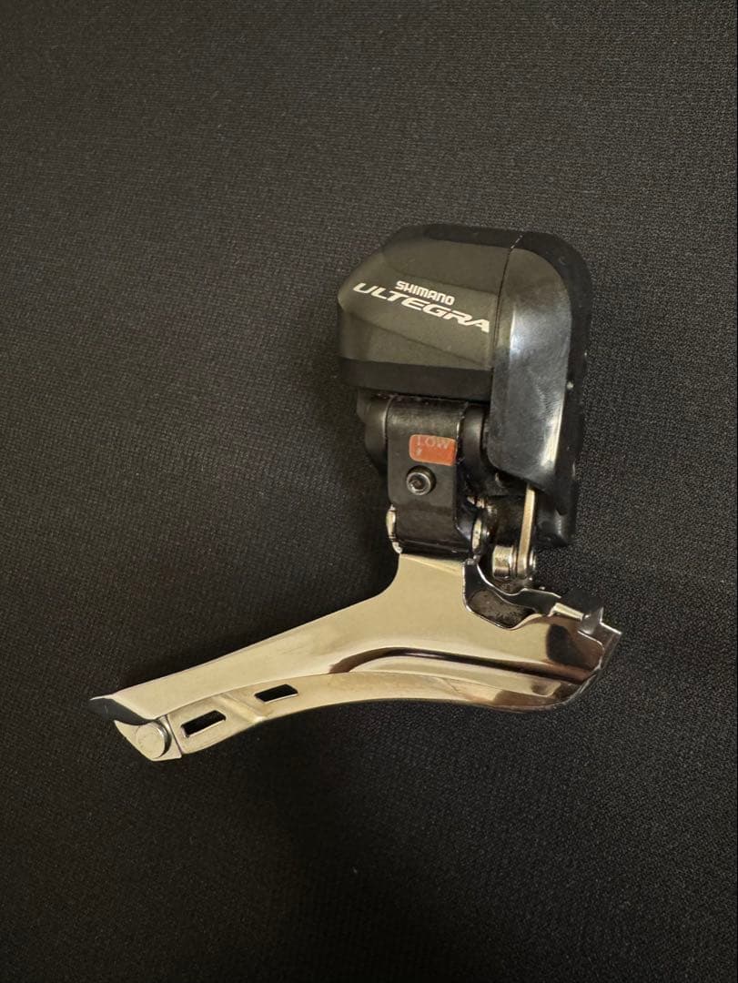 FD-6870 フロントディレイラー ULTEGRA Di2