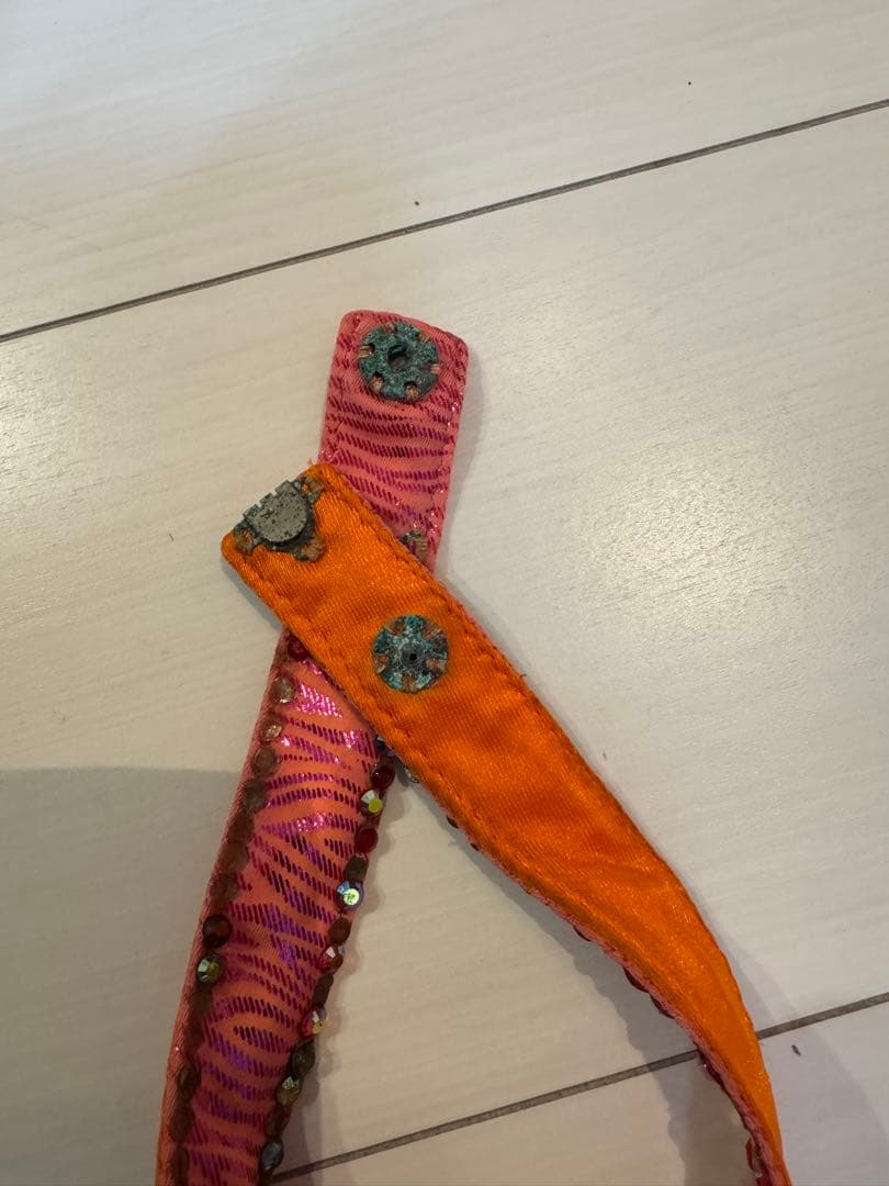 ダンスドレス　　オレンジ　　スパンコール装飾