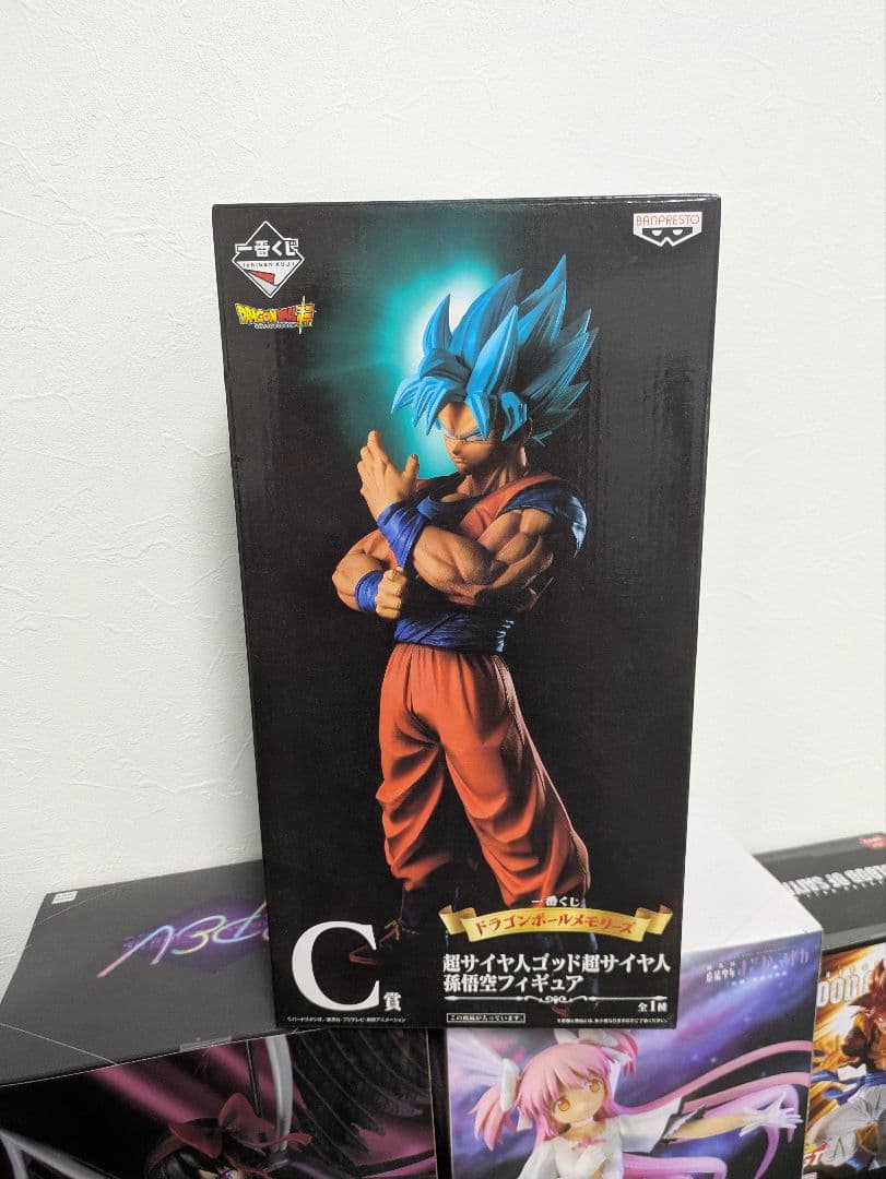 ドラゴンボールメモリーズ　箱小傷あり　新品未開封