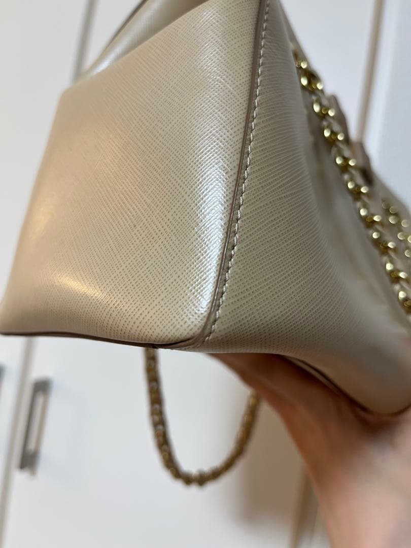 【値下げ済】【美品、付属品あり】ヴァラリボンバッグ