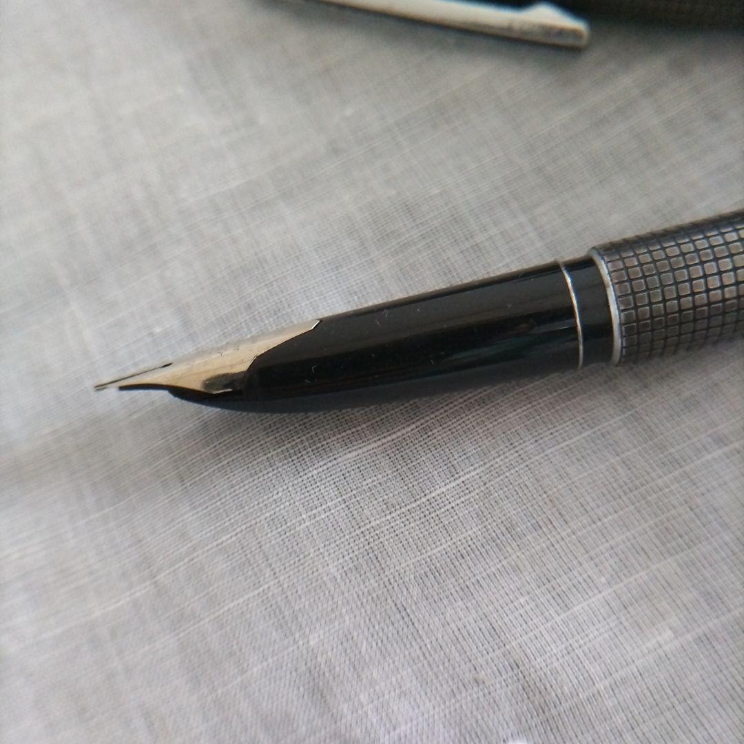 PILOT 18KWG スターリングシルバー 万年筆 シルバーン 格子