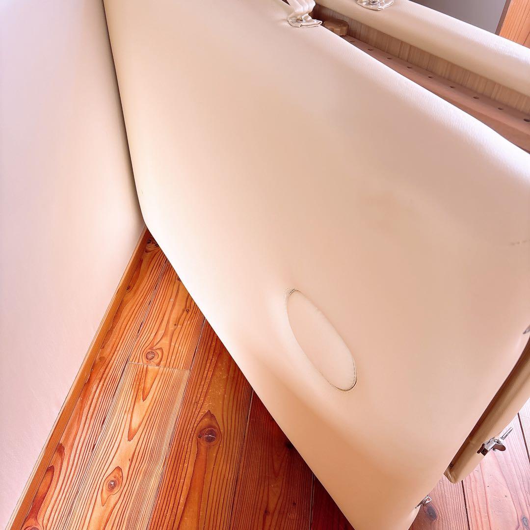 施術ベッド　折りたたみ　おまけ付き