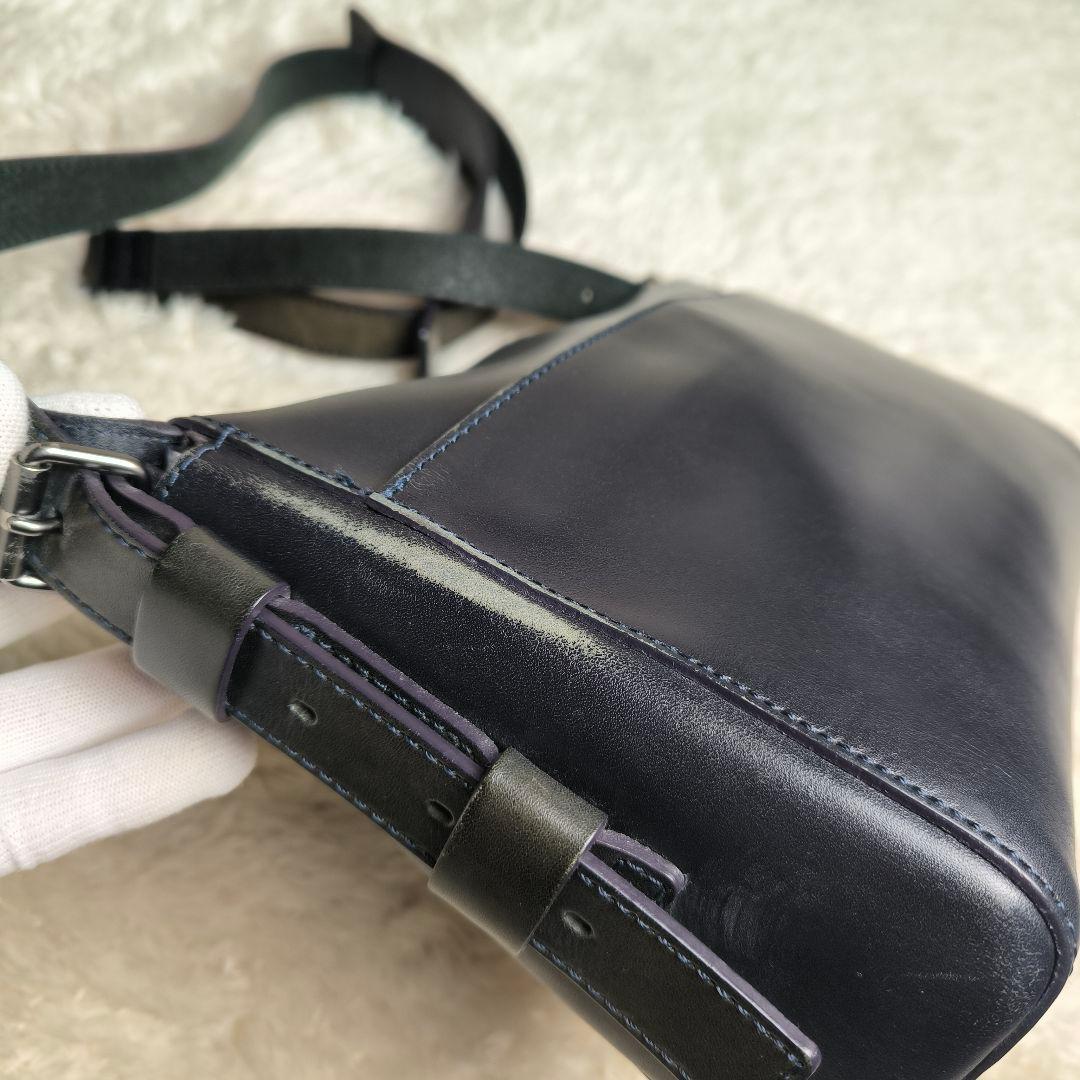 ​エルゴポック ショルダーバッグ ワキシングレザー 紺 本革 日本製 エイジング