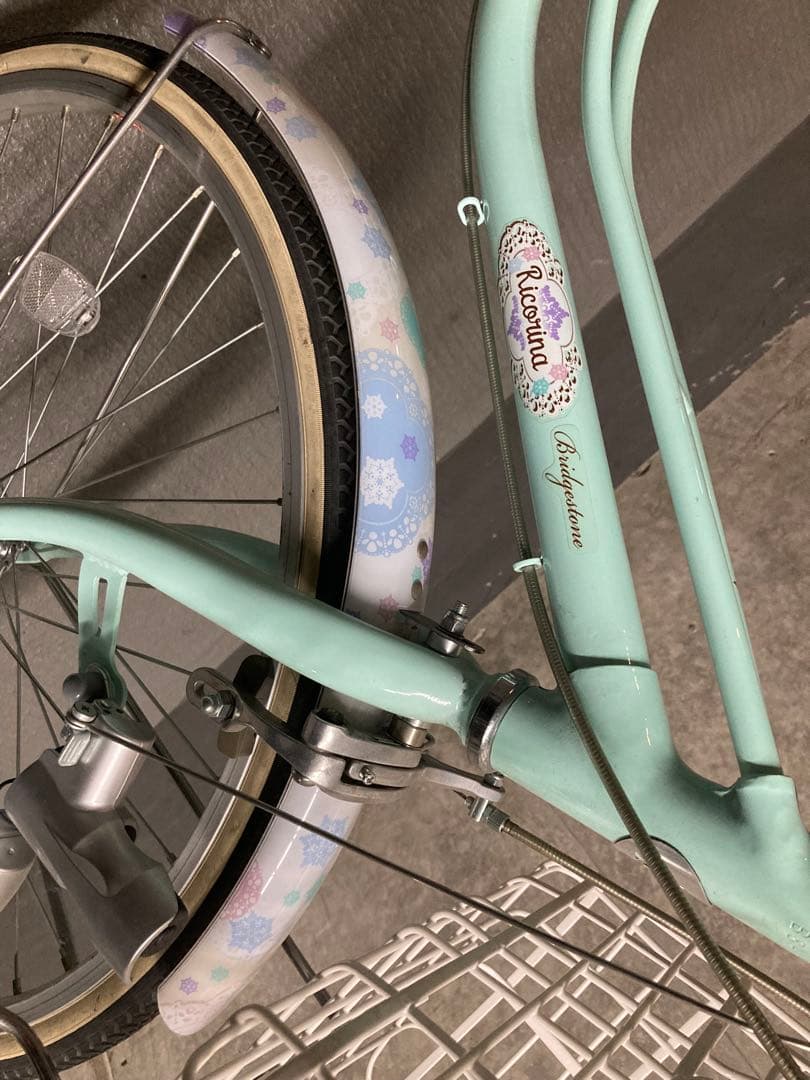 美品 ブリヂストン　24インチ　子供用自転車 ミントグリーン （東京23区）