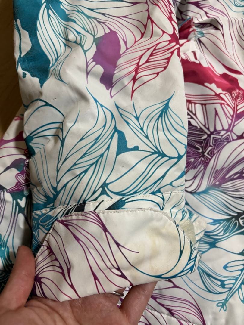 花柄フード付きスノーボードジャケット