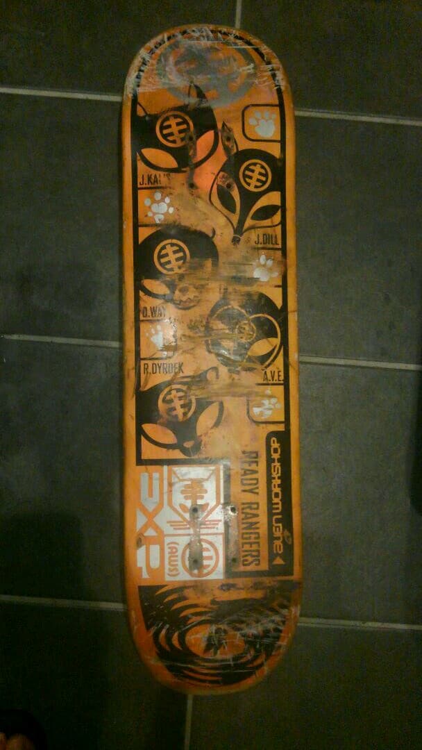 スケボーデッキ　エイリアンワークショップ