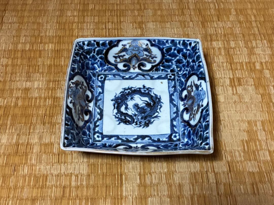 古伊万里 藍錦 金彩 染付 【渦福】龍紋の四方鉢 木箱付 四方角皿 時代物