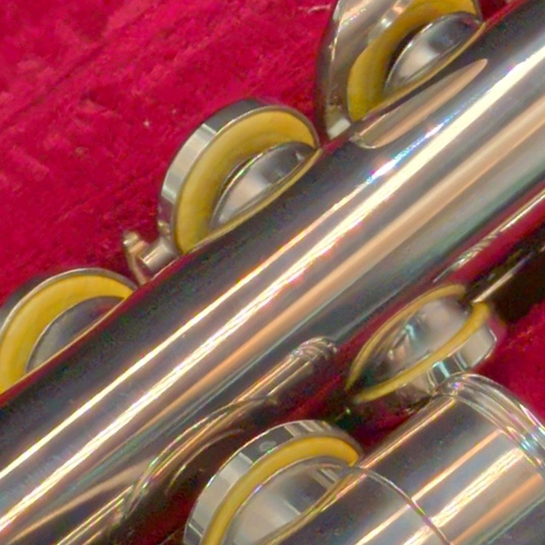 フルート　調整済美品　ヤマハ　YFL211（Eメカ仕様）