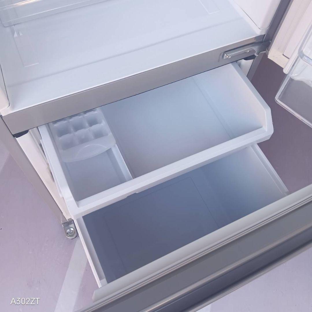 C067 送料設置無料　アクア　人気モデル　大型冷蔵庫　201L