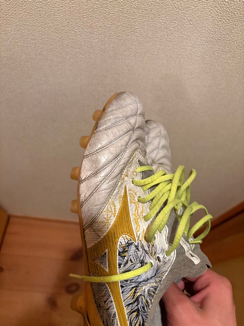 。*様 国内500足限定】ミズノ モレリアネオ3β SR4