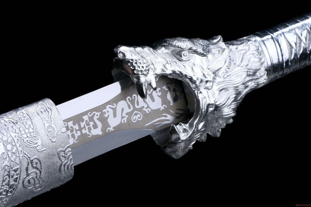 『北涼剣』 模造刀 居合刀 武士道 武具 漢剣 唐刀 龍泉剣 手鍛造打