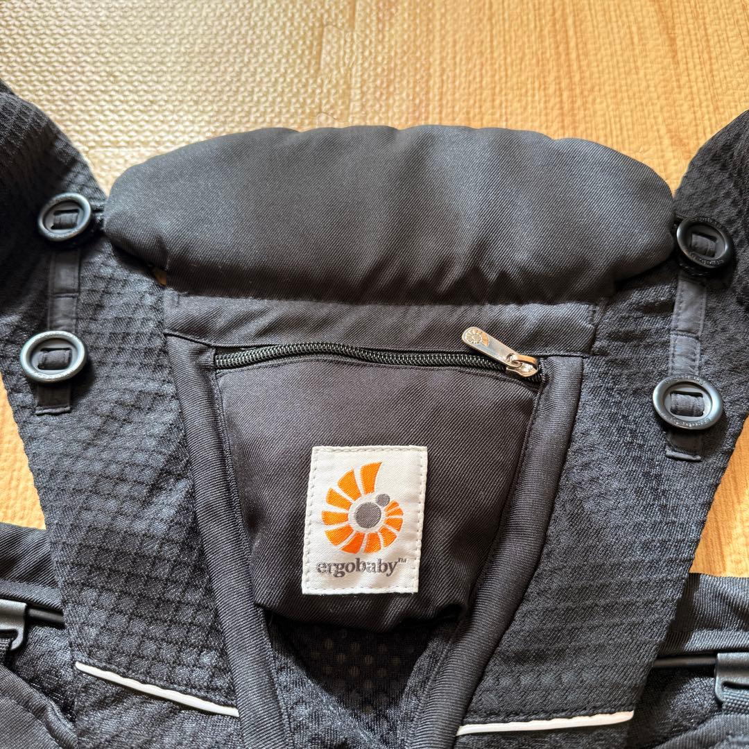 【美品】エルゴベビーOMNI Breeze (オムニブリーズ)