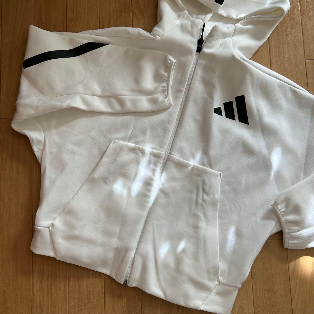 adidas WZ.N.E.フルジップフーディ