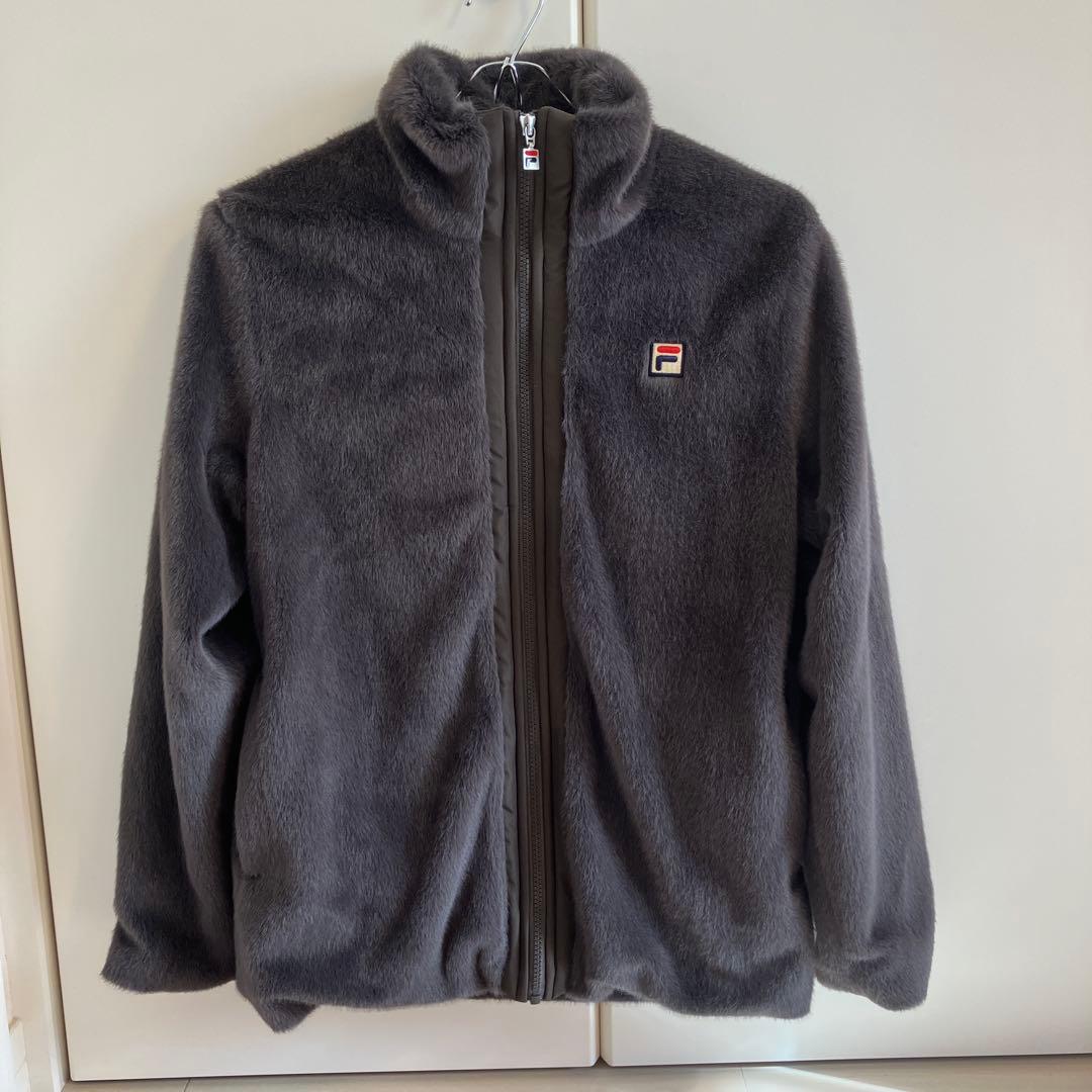 FILA ジャケット Mサイズ グレー