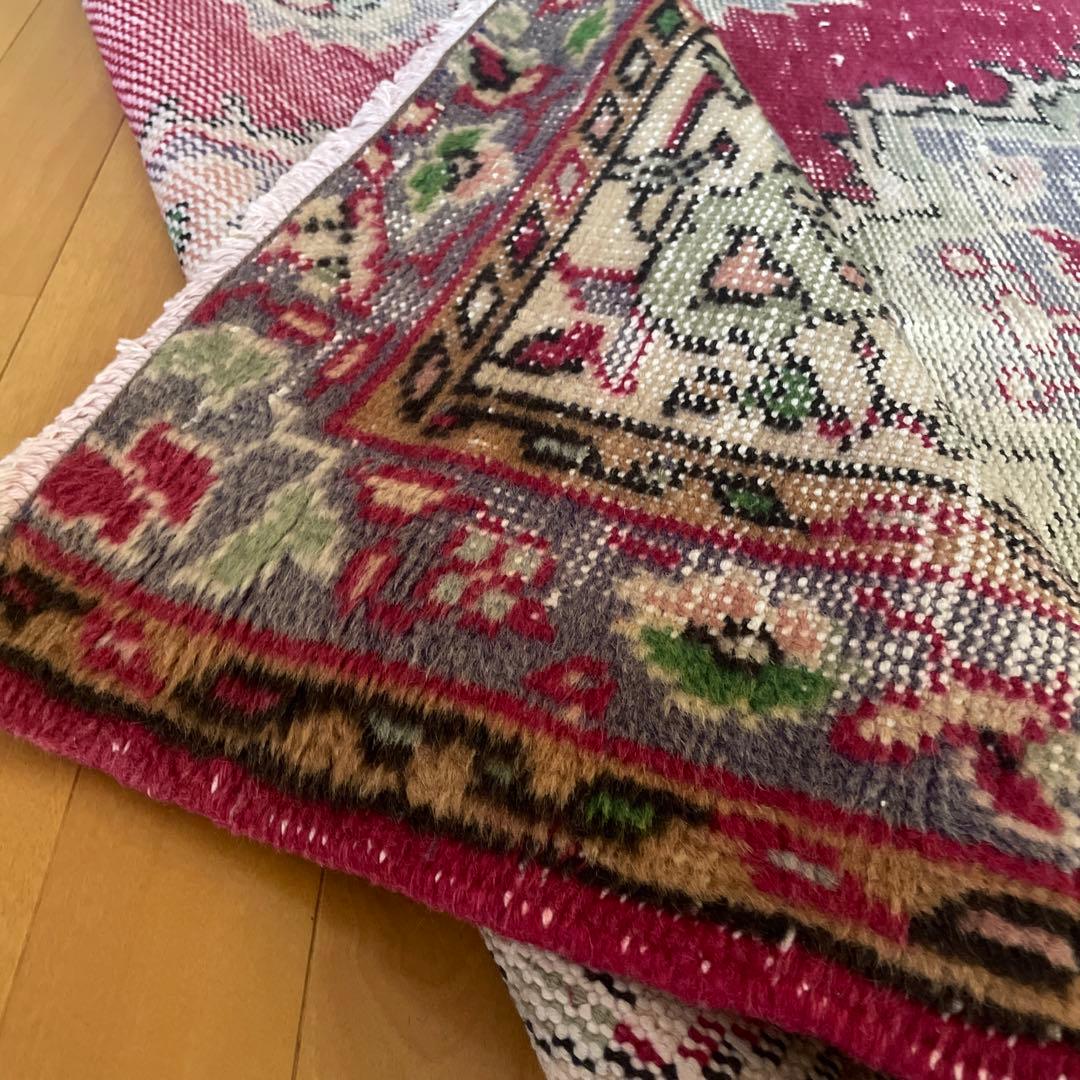 112×195 ワインカラー メダリオン　擦れシャビー　トルコヴィンテージラグ