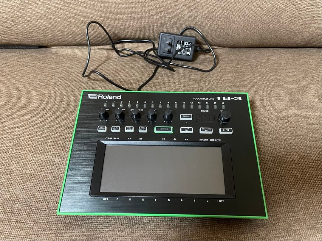 鍵盤楽器 Roland TB-3