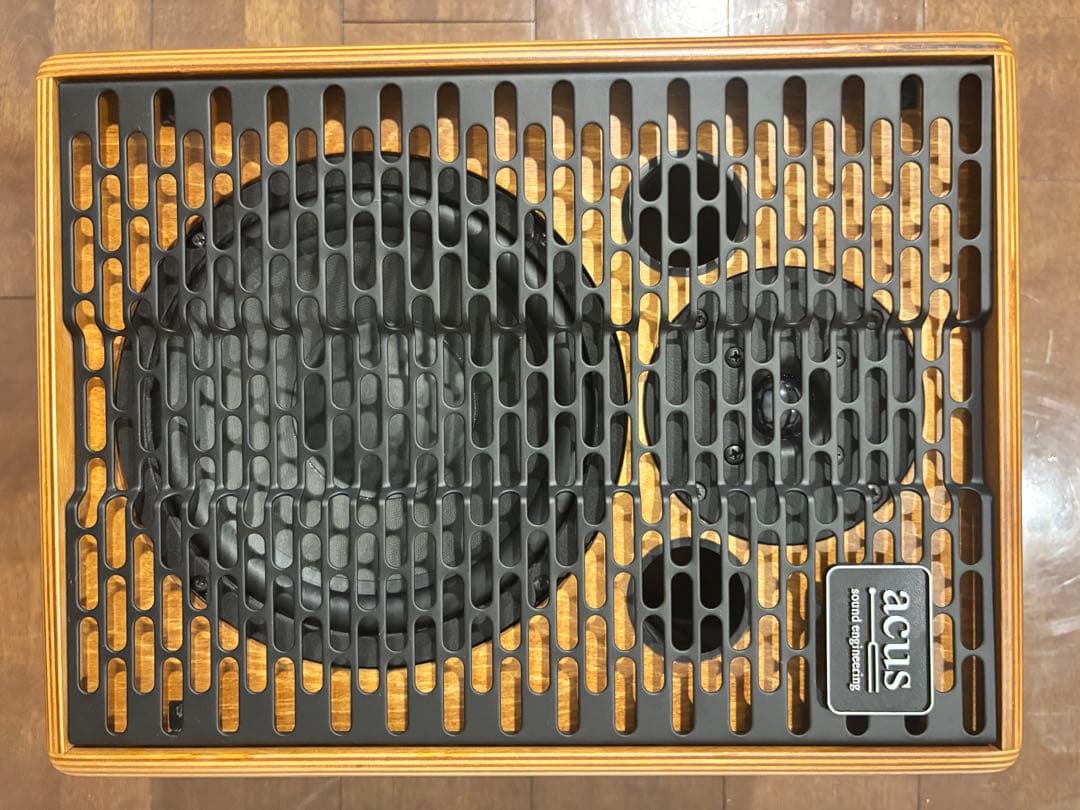 acus One for Strings 8 アコースティックギター用アンプ