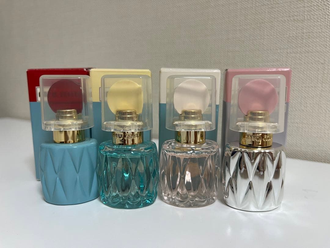 miumiu ミニ香水 7.5ml 4本セット