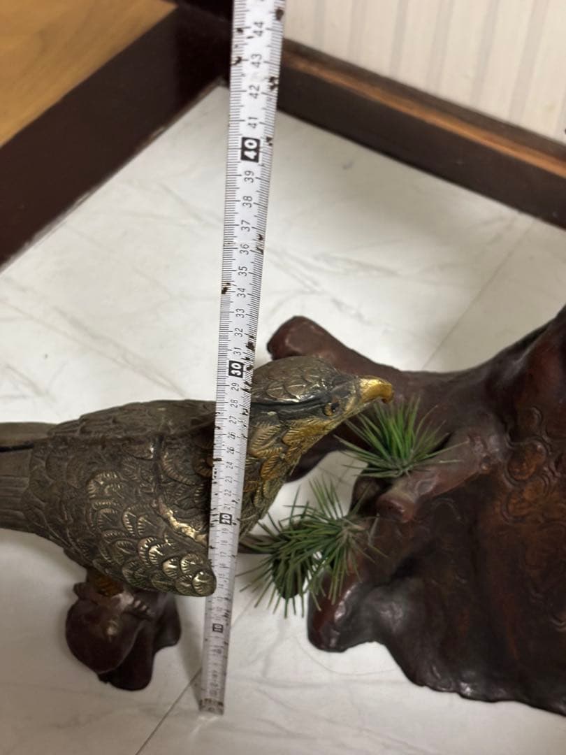 双鷹　双鷲　鉄製　置物 秀峰作