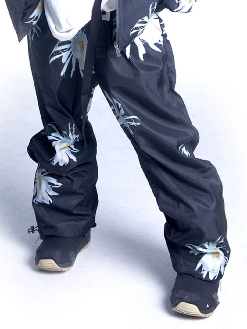 新品印花スキーパンツ S 男女兼用 花柄