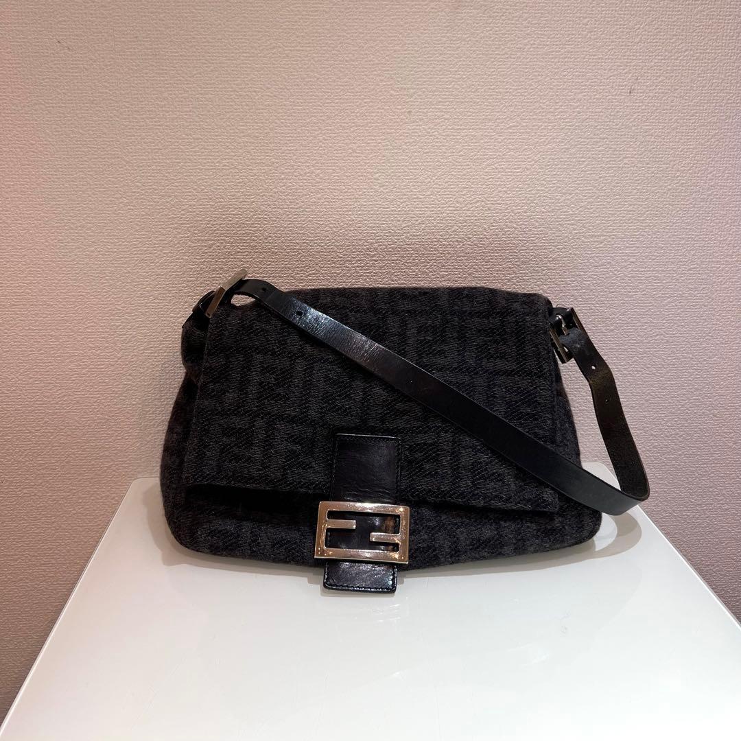 Fendi マンマバケット ウール